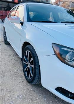 كرايسلر 200